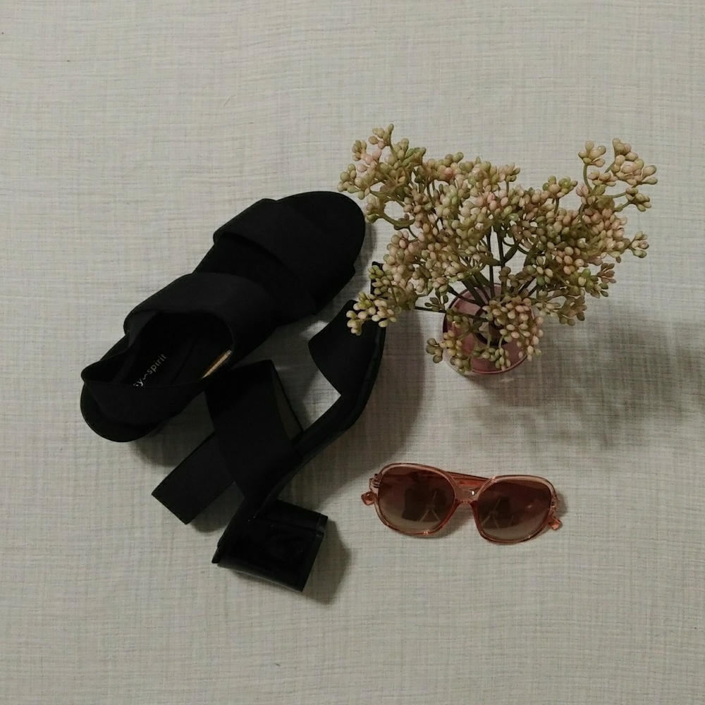 Easy Spirit Block-Heeled Sandal